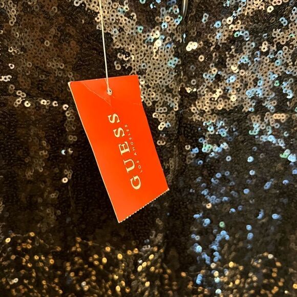 NWT women’s GUESS SL Kara sequin Ombre Dress. Size XS color is jet Black/Gold. - Picture 4 of 7